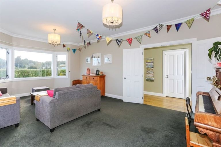 Photo of property in 17 Kohanga Road, Te Kohanga, Tuakau, 2693