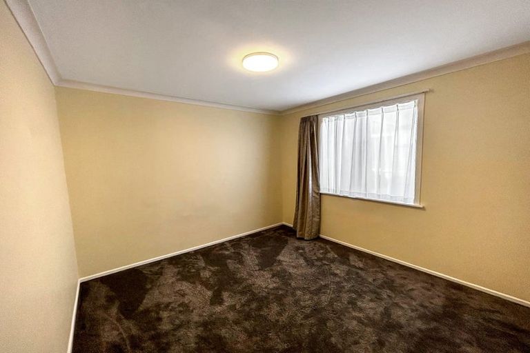 Photo of property in 5 Raupo Street, Castlecliff, Whanganui, 4501