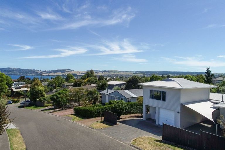 Photo of property in 46 Henry Hill Road, Taupo, 3330