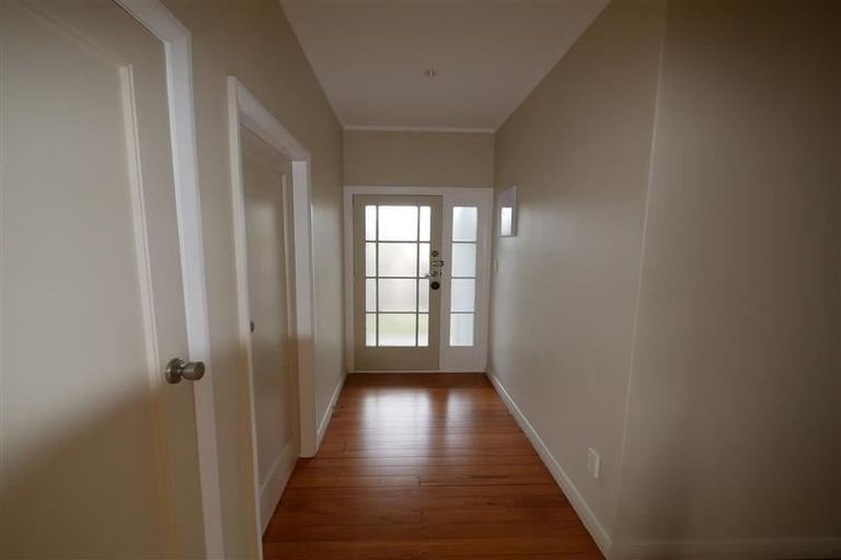 Photo of property in 86 Seddon Street, Pukekohe, 2120