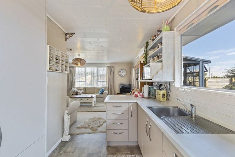 Photo of property in 3a Rossiter Crescent, Lynmouth, New Plymouth, 4310