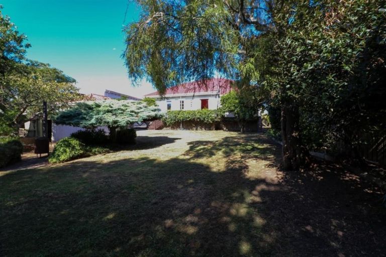 Photo of property in 22 Victoria Avenue, Dannevirke, 4930