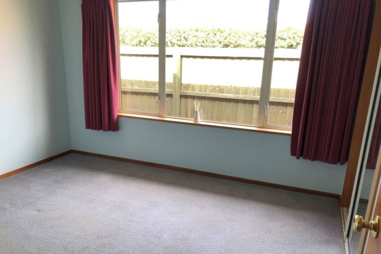 Photo of property in 24 Lexington Place, Shirley, Christchurch, 8061