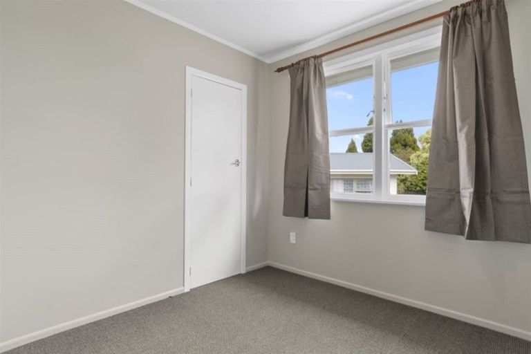 Photo of property in 129 Kingswood Road, Brookfield, Tauranga, 3110