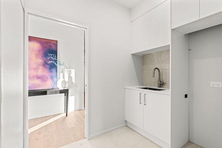 Photo of property in 16 Elsie Lange Way, Casebrook, Christchurch, 8051
