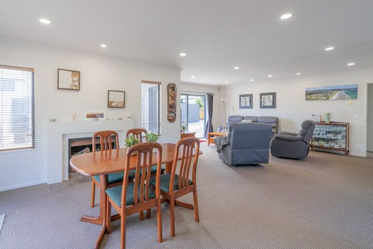 Photo of property in 134 Puka Crescent, Matarangi, Whitianga, 3592