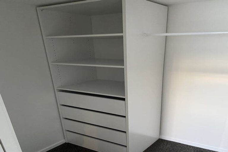 Photo of property in 31 Apuka Street, Brooklyn, Wellington, 6021