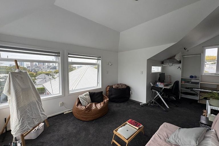 Photo of property in 16 Ryle Street, Freemans Bay, Auckland, 1011