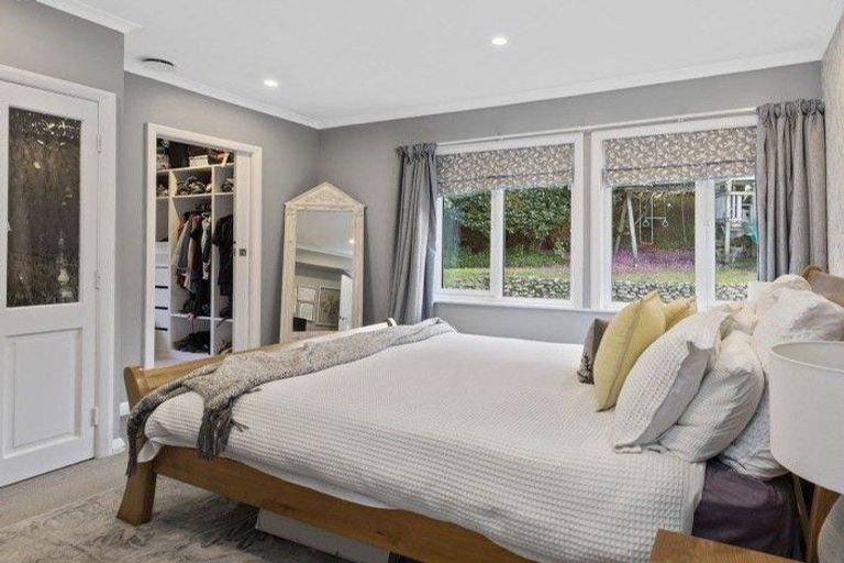 Photo of property in 99 Normandale Road, Normandale, Lower Hutt, 5010