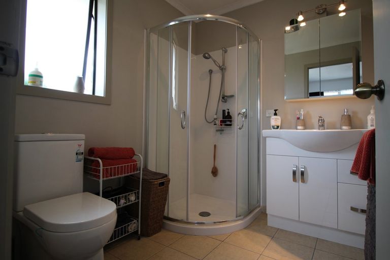 Photo of property in 10 O'neill Crescent, Bridge Hill, Alexandra, 9320