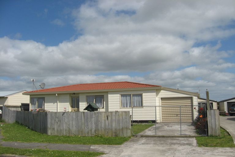 Photo of property in 79a Templeton Place, Clendon Park, Auckland, 2103