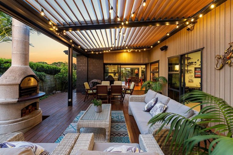 Photo of property in 64 Drabble Crescent, Papamoa Beach, Papamoa, 3118