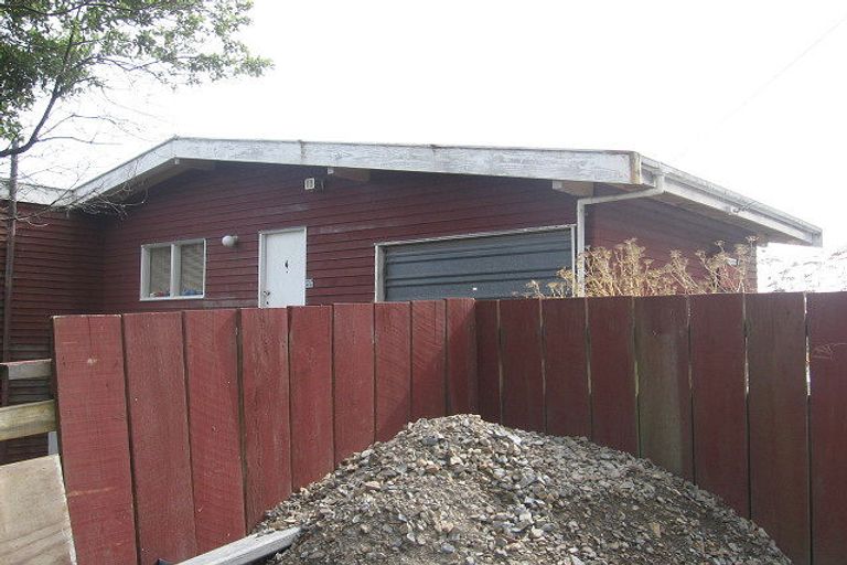 Photo of property in 12 Edgeware Road, Wilton, Wellington, 6012