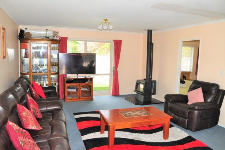 Photo of property in 7 Cole Lane, Milson, Palmerston North, 4414