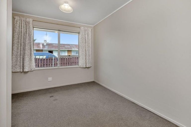 Photo of property in 14 Rakatau Place, Ruakaka, 0116