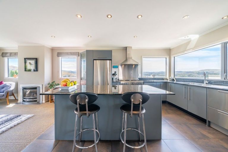 Photo of property in 14 Bodmin Terrace, Camborne, Porirua, 5026