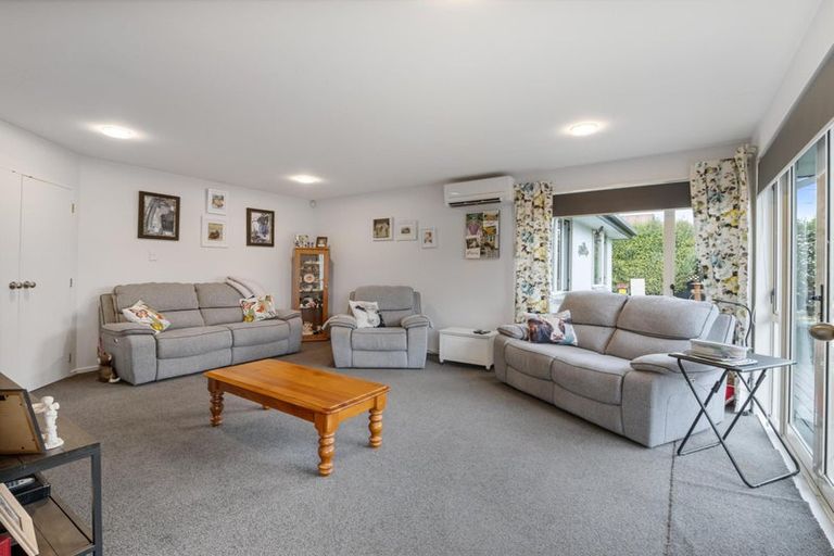 Photo of property in 2 Blairdon Place, Bishopdale, Christchurch, 8053