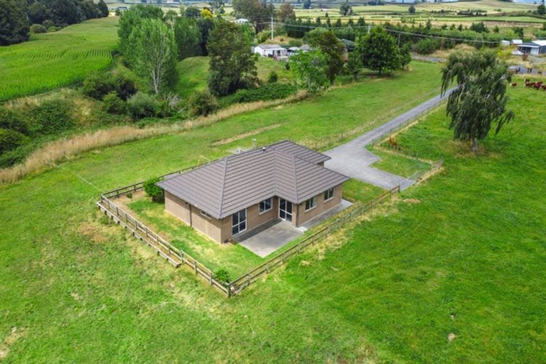 Photo of property in 632 Campbell Road, Richmond Downs, Walton, 3475