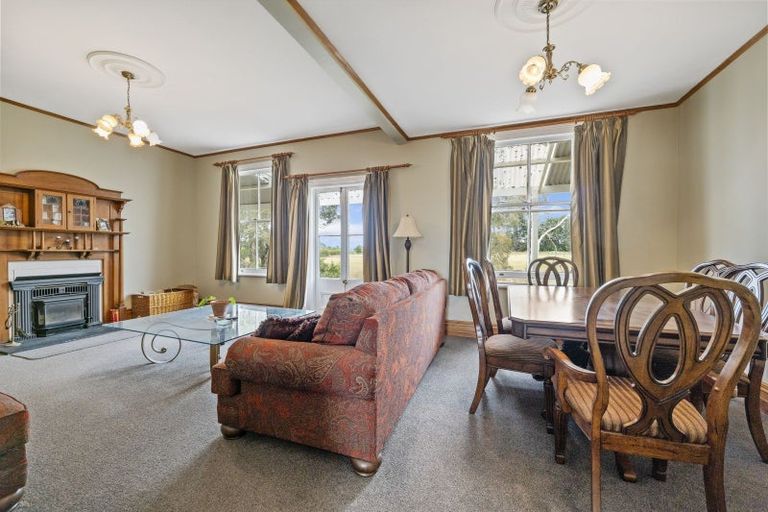 Photo of property in 53 Ladys Mile, Eltham, 4322