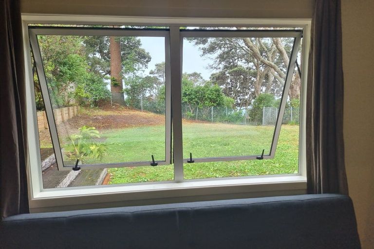 Photo of property in 2/58 Cliff Road, Torbay, Auckland, 0630