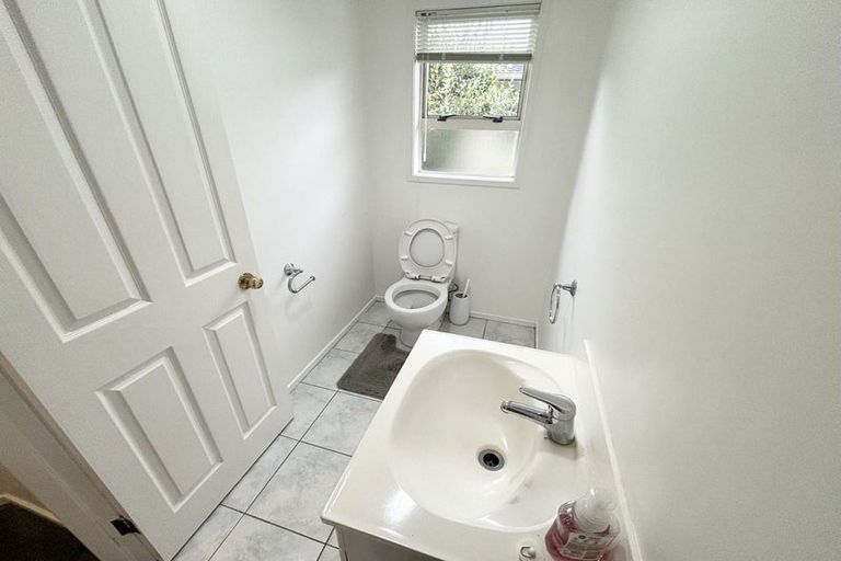 Photo of property in 57 Omana Road, Papatoetoe, Auckland, 2025