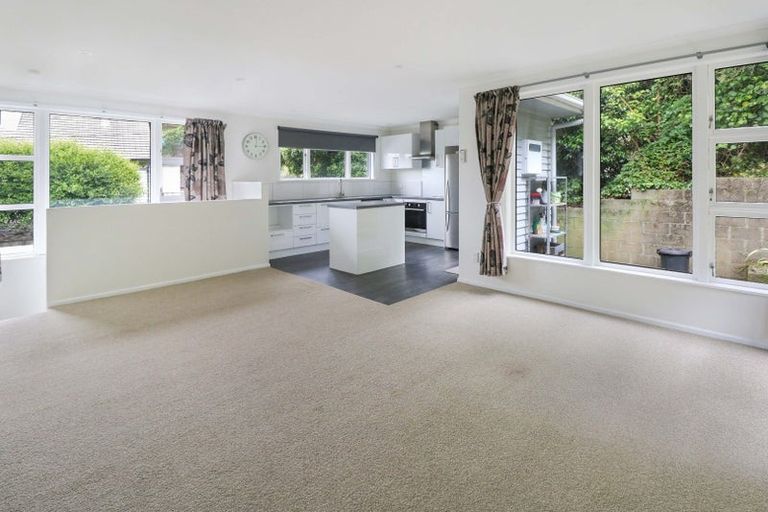 Photo of property in 4 Nepal Place, Khandallah, Wellington, 6035