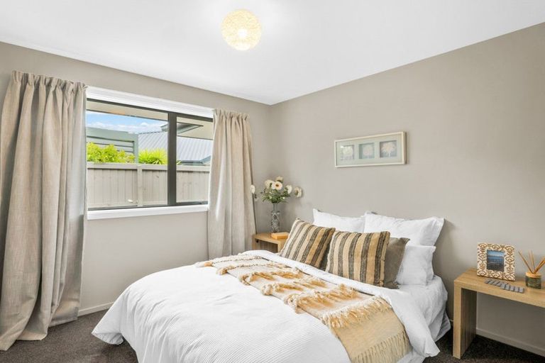 Photo of property in 72 Muirhill Street, Halswell, Christchurch, 8025