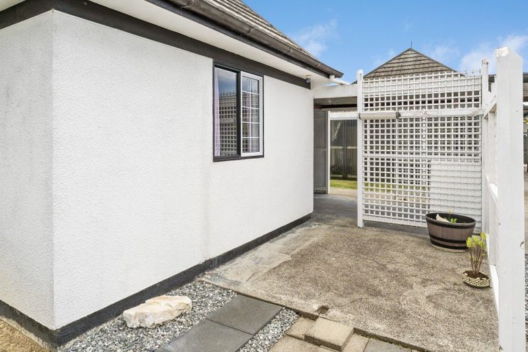 Photo of property in 12 Oaks Lane, Motueka, 7120