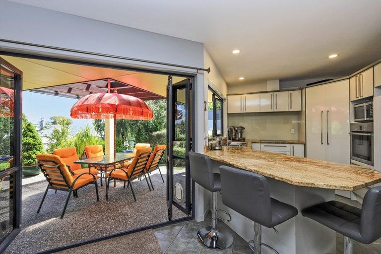 Photo of property in 58 Palmerston Road, Havelock North, 4130