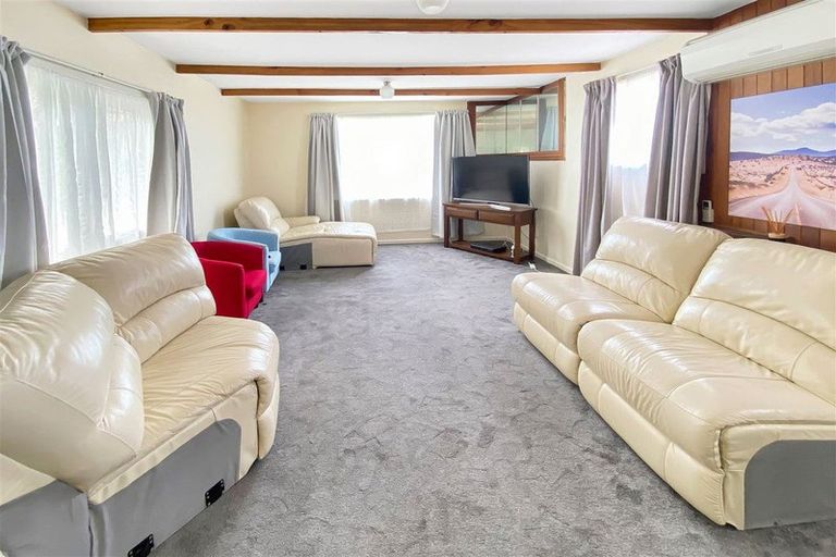 Photo of property in 425 Kainga Road, Brooklands, Christchurch, 8083