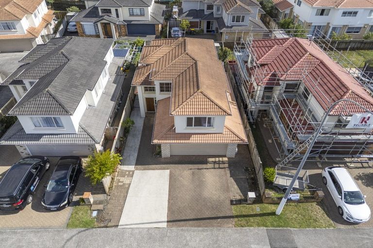 Photo of property in 75 Meadowland Drive, Somerville, Auckland, 2014