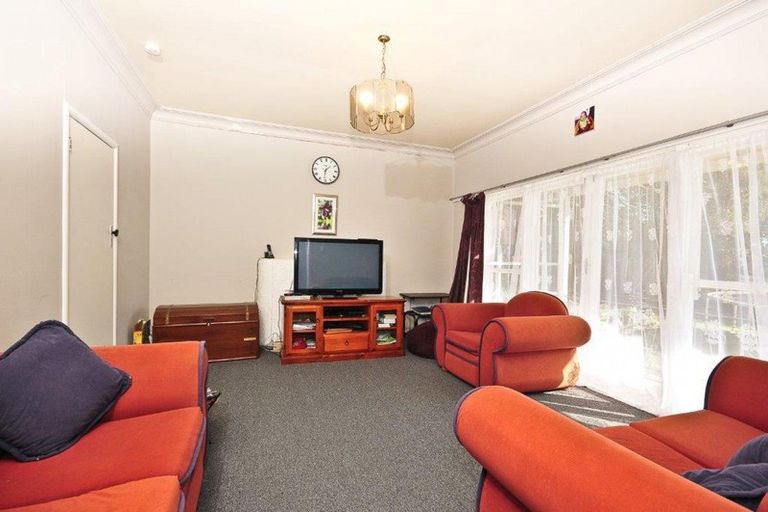 Photo of property in 21 Forest Lake Road, Forest Lake, Hamilton, 3200