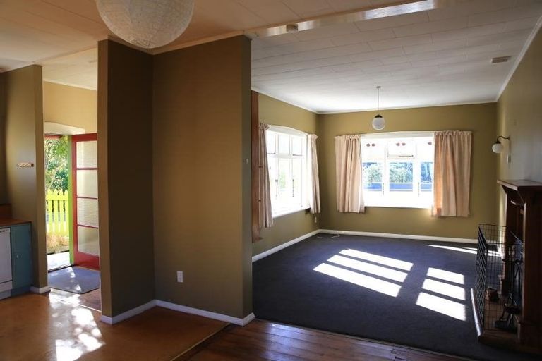 Photo of property in 29 Rhine Street, Island Bay, Wellington, 6023