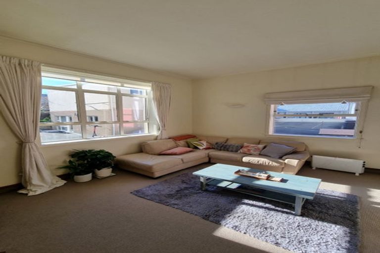 Photo of property in 5/37 Majoribanks Street, Mount Victoria, Wellington, 6011