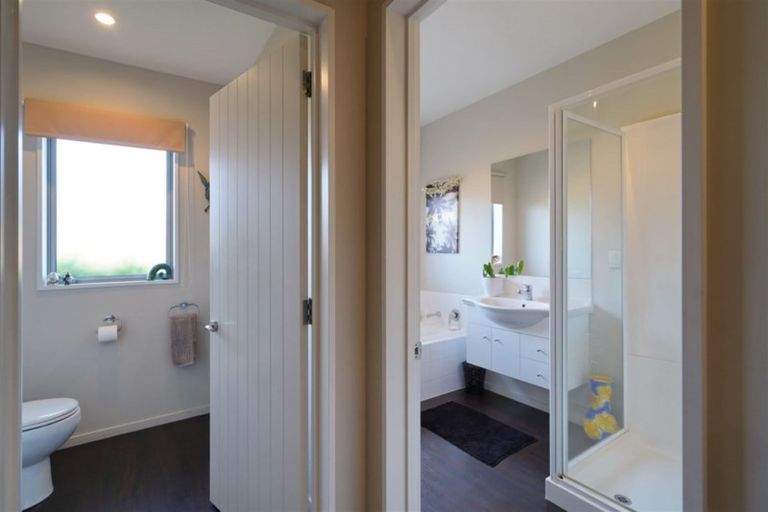 Photo of property in 5 Melville Crescent, Rolleston, 7614