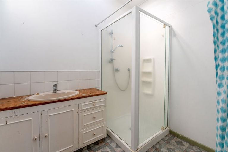 Photo of property in 11 John Road, Fairy Springs, Rotorua, 3015