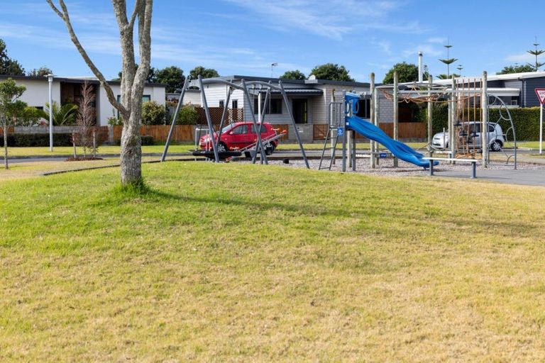 Photo of property in 41 Spinifex Street, Papamoa Beach, Papamoa, 3118