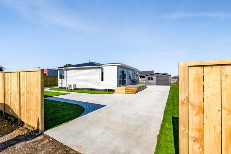 Photo of property in 5 Wills Road, Bell Block, New Plymouth, 4312