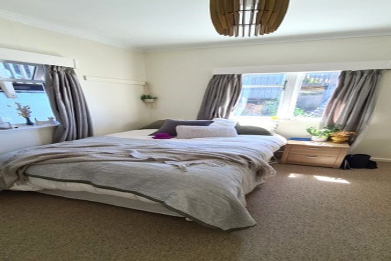 Photo of property in 122 Grafton Road, Roseneath, Wellington, 6011