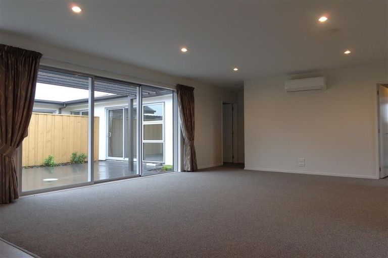 Photo of property in 31 Farnborough Way, Rolleston, 7615