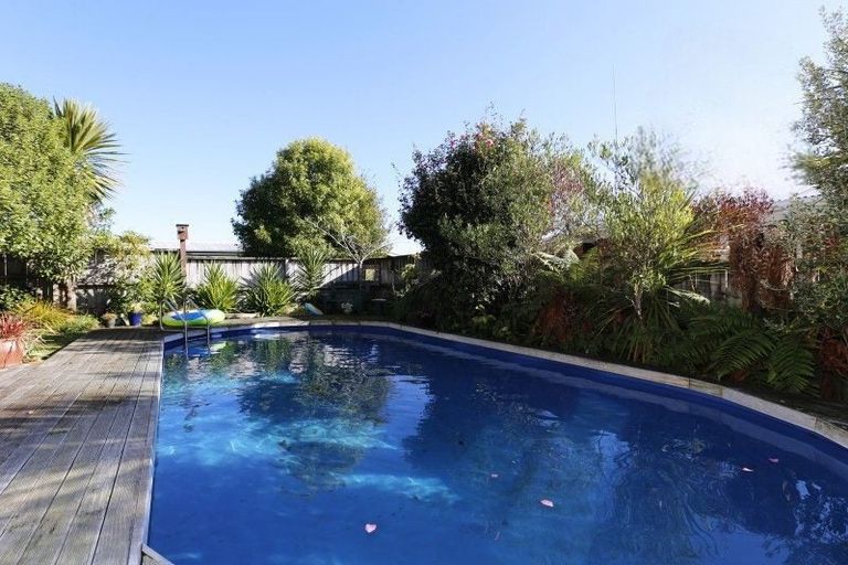 Photo of property in 21 Pelorus Street, Glenview, Hamilton, 3206