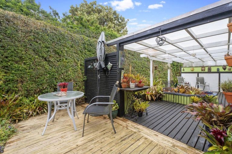 Photo of property in 1/8 Ambury Road, Mangere Bridge, Auckland, 2022
