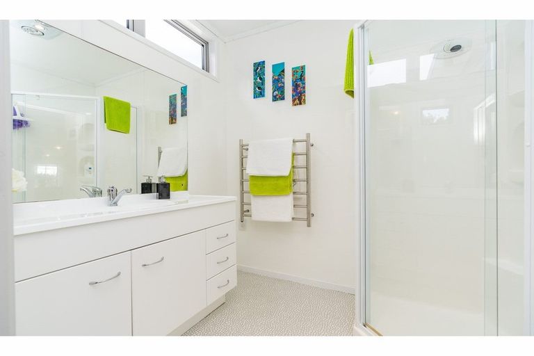 Photo of property in 38 Cheviot Street, Mangawhai Heads, Mangawhai, 0505