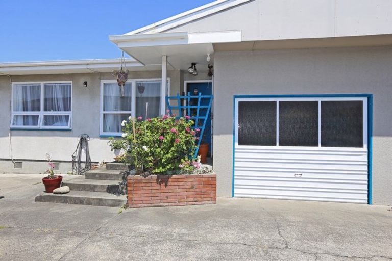 Photo of property in 2/381 Kennedy Road, Pirimai, Napier, 4112