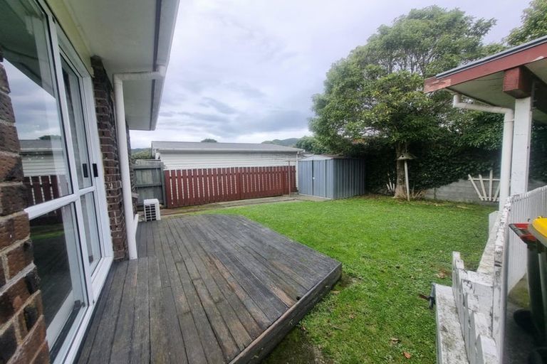 Photo of property in 2/156 Knights Road, Hutt Central, Lower Hutt, 5011