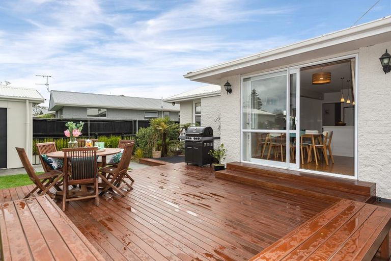Photo of property in 12 Erica Street, Papanui, Christchurch, 8053