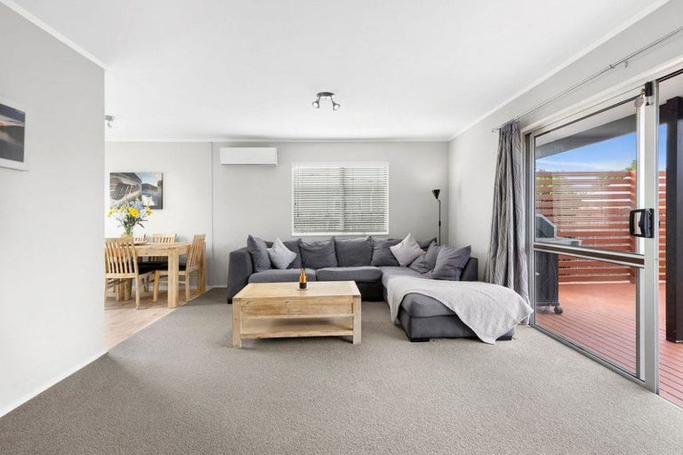 Photo of property in 4 Thomas Place, Leamington, Cambridge, 3432