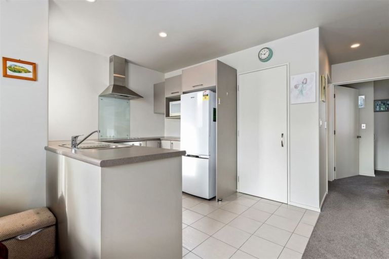 Photo of property in 114 Brynley Street, Hornby, Christchurch, 8042