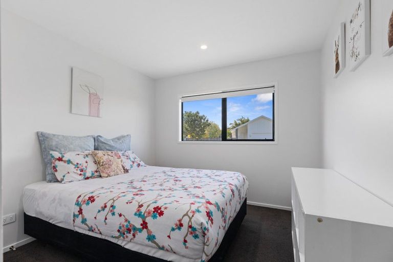 Photo of property in 22 Awatira Drive, Papamoa Beach, Papamoa, 3118