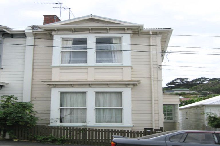 Photo of property in 17 Owen Street, Newtown, Wellington, 6021